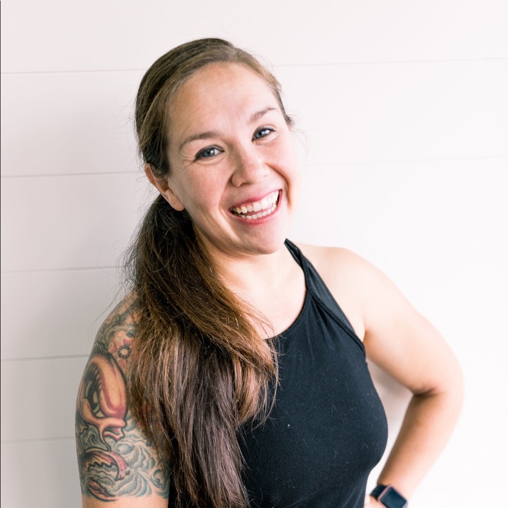 Meet your Posher, Cassandra